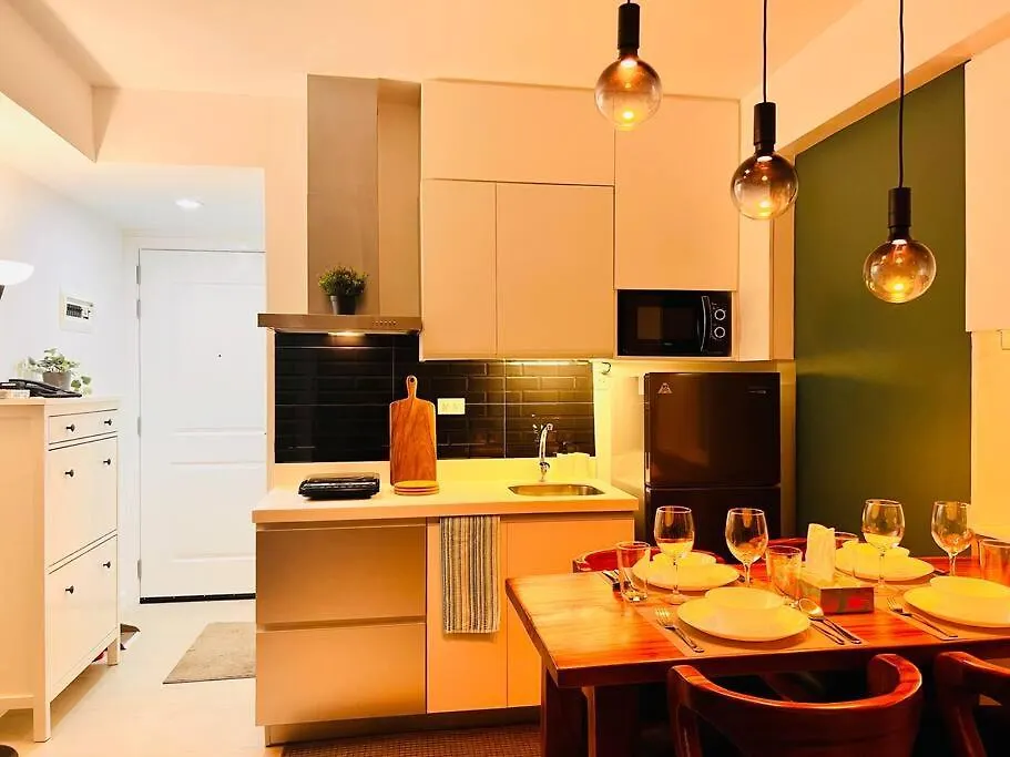 Azure New Elegant Relaxing Staycation Place Manila