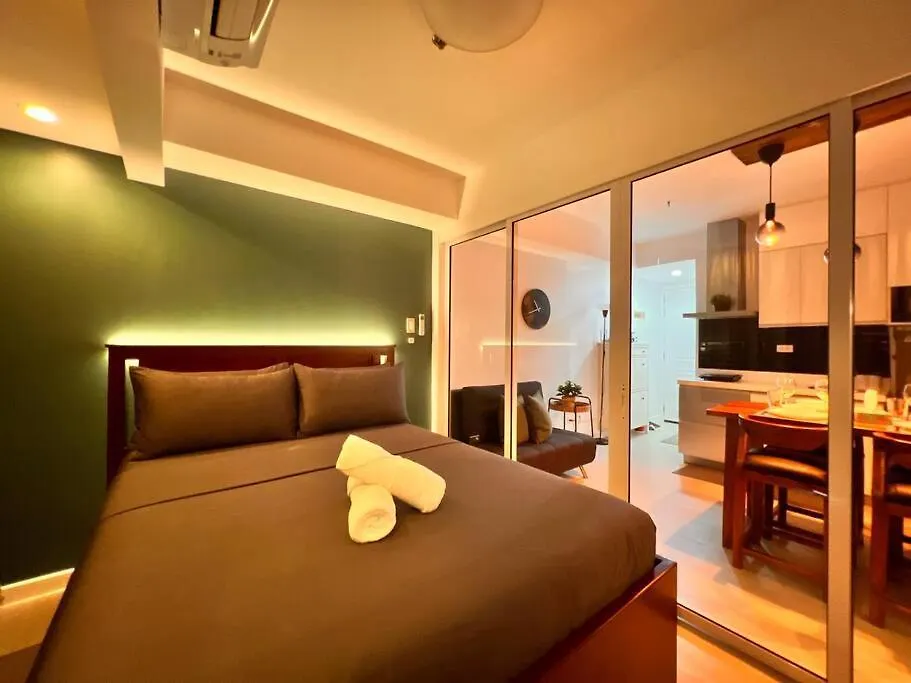 Azure New Elegant Relaxing Staycation Place Manila