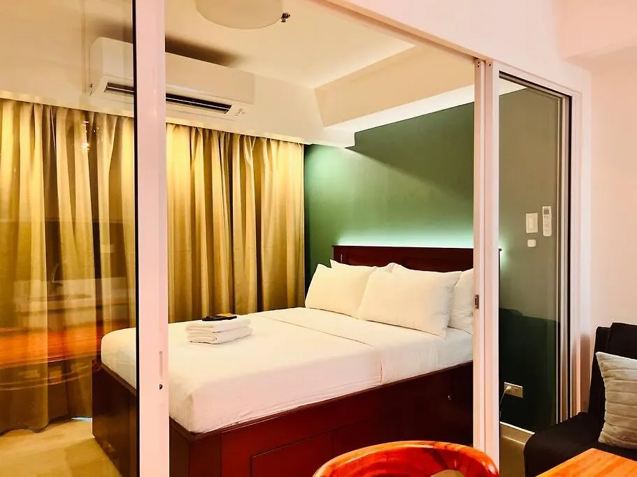 Azure New Elegant Relaxing Staycation Place Manila Apartment